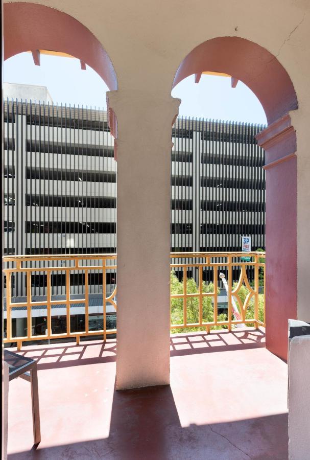 פרת'' European Hotel מראה חיצוני תמונה